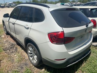 2015 BMW X1 xDrive28i - Exterior Rear Left Corner Image